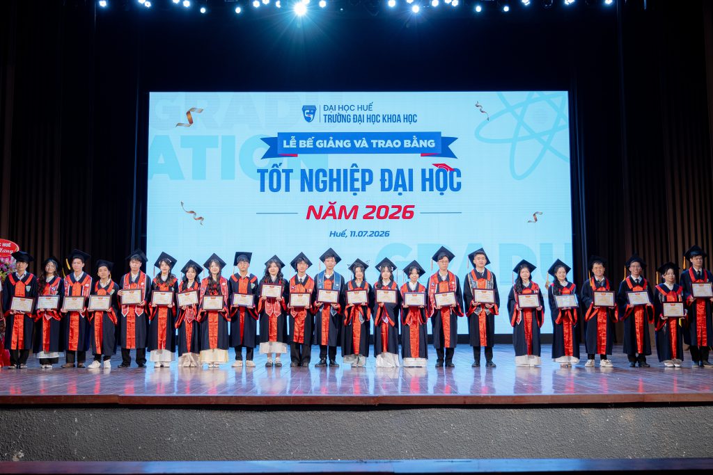 Trường Đại học Khoa học, Đại học Huế trao bằng tốt nghiệp cho 591 tân cử nhân, kỹ sư, kiến trúc sư năm 2026